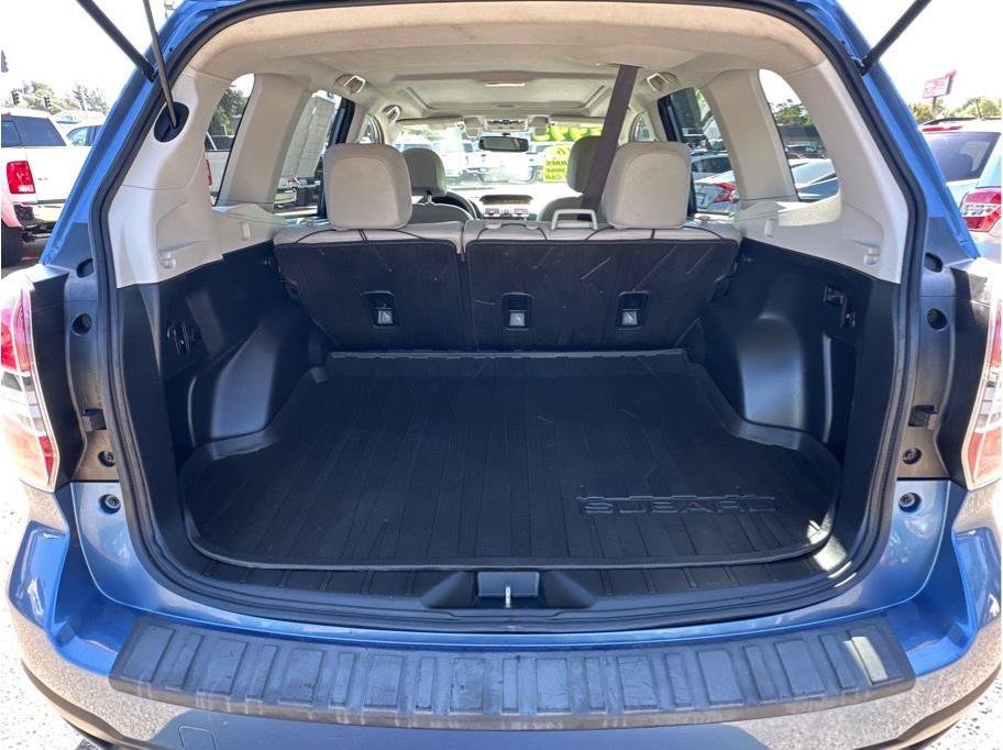 Used 2016 Subaru Forester 2.5i Touring w/ Eyesight & Navigation System AWD/4WD image 7