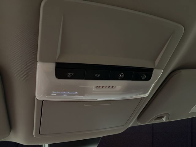 Used 2024 Nissan Altima 2.5 SV image 24