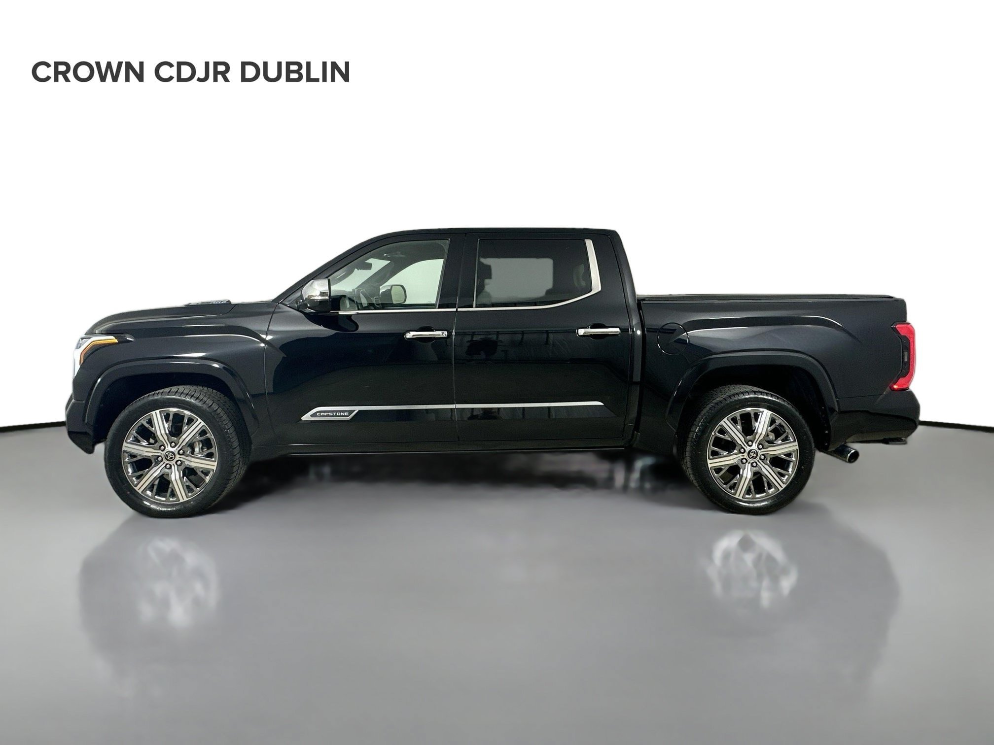 Used 2024 Toyota Tundra Capstone AWD/4WD image 9