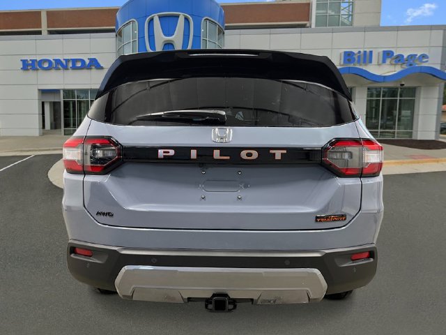 New 2026 Honda Pilot TrailSport image 4