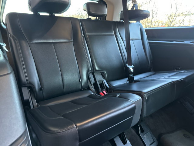 Used 2023 Ford Expedition Max XLT image 33