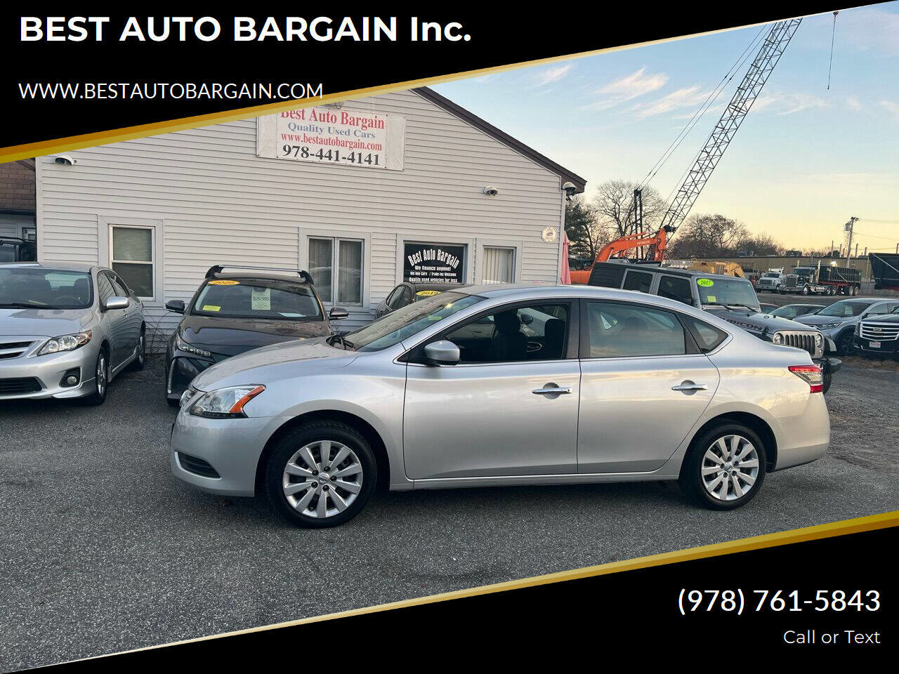 Used 2015 Nissan Sentra SV w/ Navigation Package FWD image 1