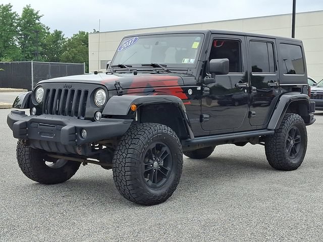 Used 2017 Jeep Wrangler Unlimited Sahara AWD/4WD image 5