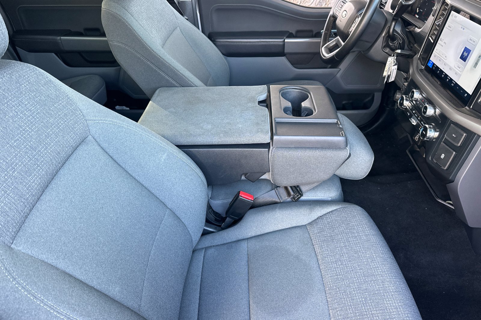 Used 2025 Ford F150 XLT w/ Equipment Group 301A Standard AWD/4WD image 14