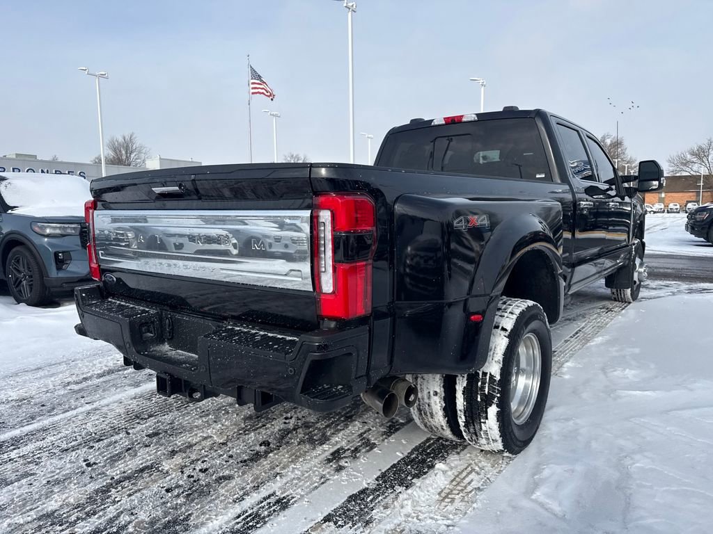 Used 2024 Ford F350 Platinum image 7