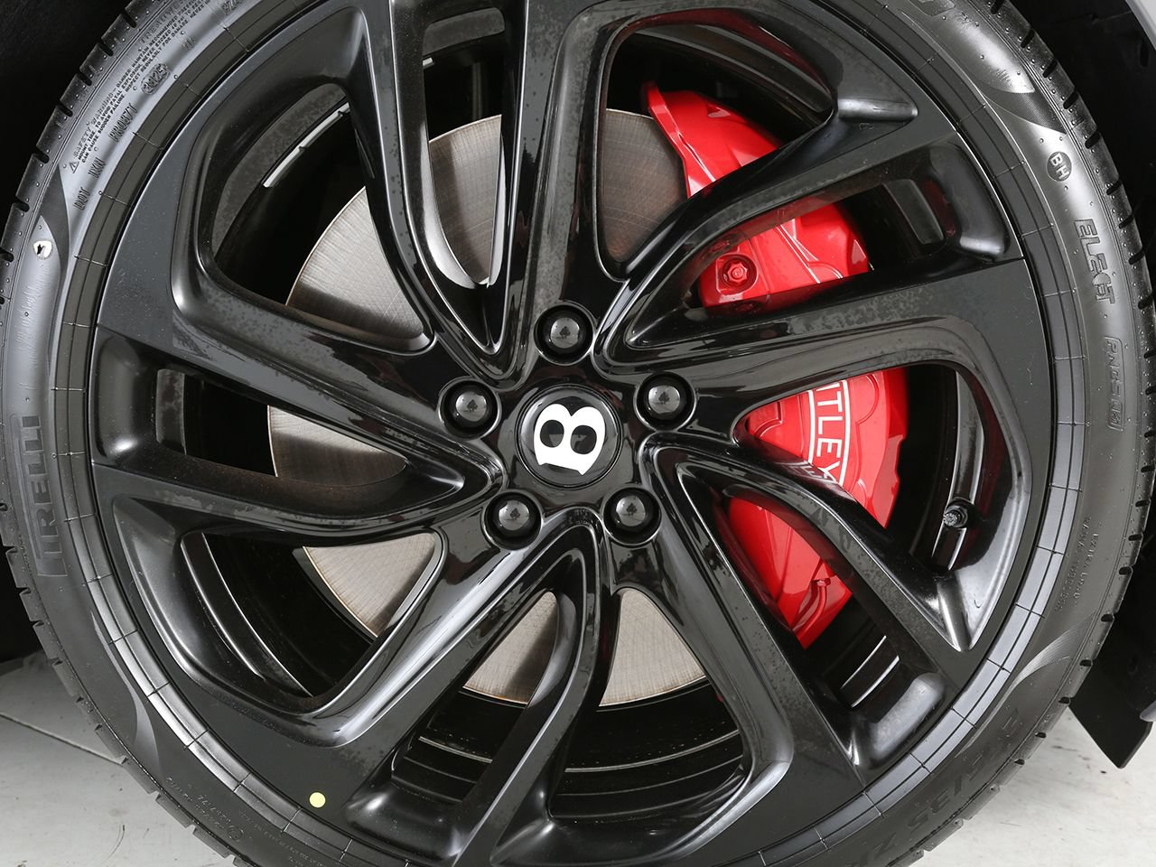 New 2026 Bentley Continental GTC AWD/4WD image 6