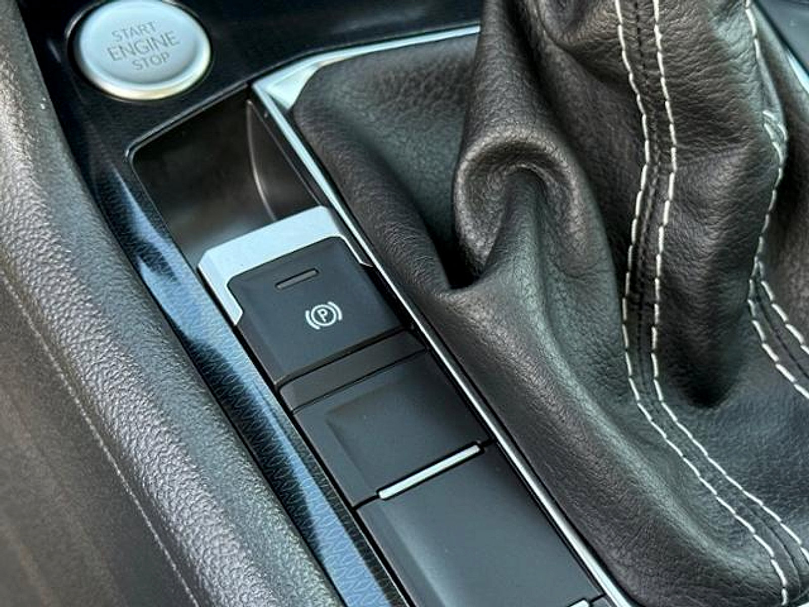 New 2026 Volkswagen Taos S FWD image 19