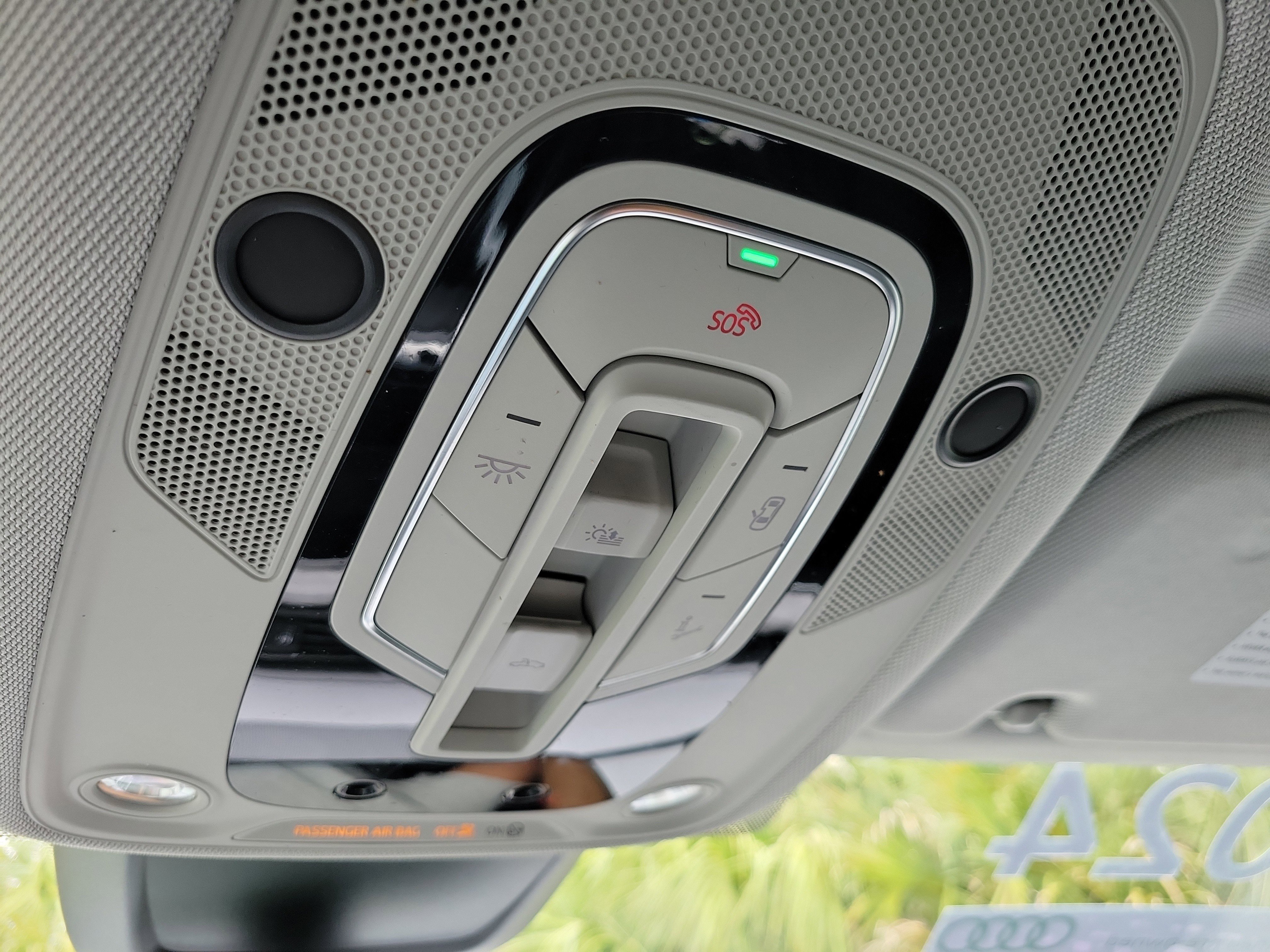 Used 2024 Audi Q8 e-tron Prestige w/ Prestige Package image 20