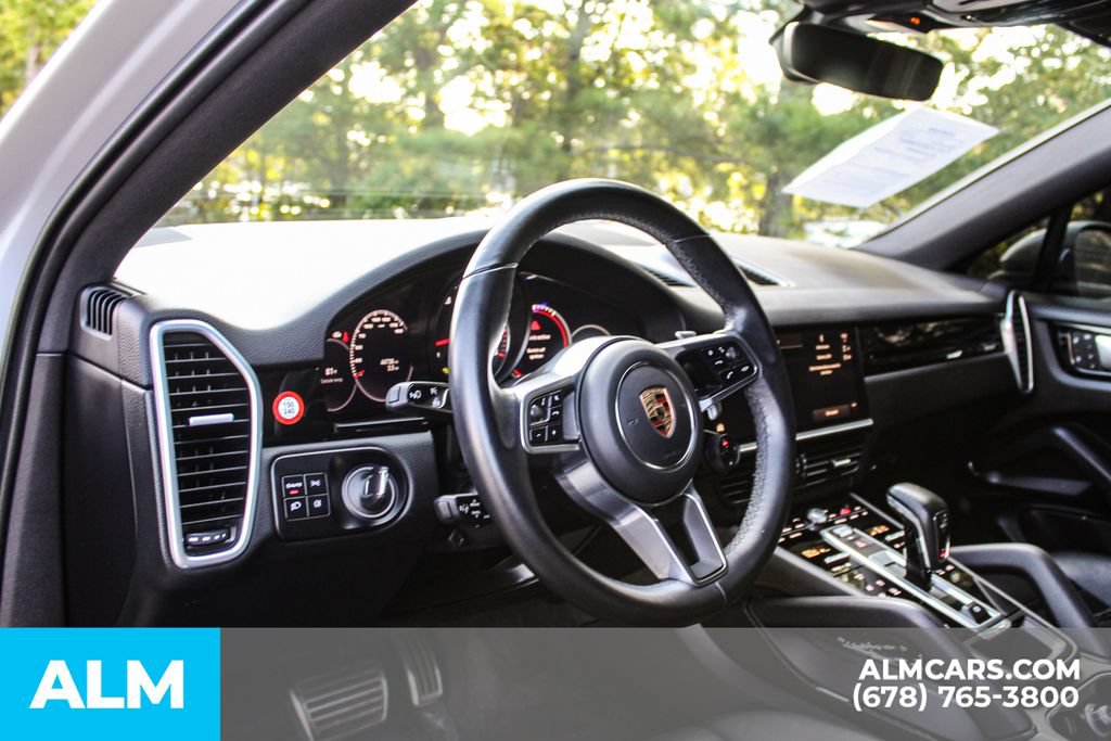 Used 2023 Porsche Cayenne S w/ Premium Package AWD/4WD image 32