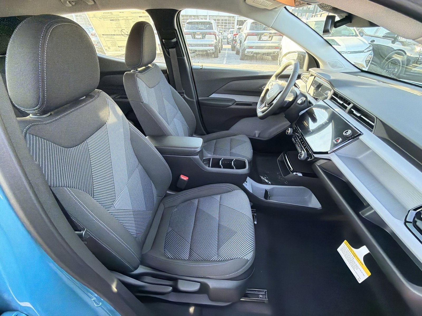 New 2027 Chevrolet Bolt LT w/ Comfort Package FWD image 27