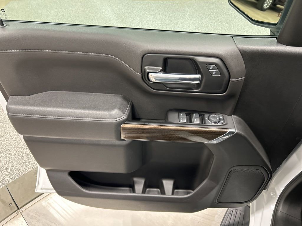 Used 2022 Chevrolet Silverado 1500 RST w/ Safety Package image 13