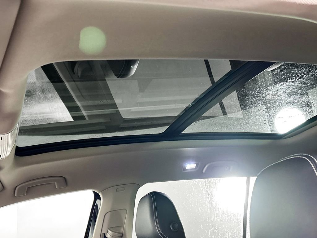 New 2026 Volkswagen Atlas SE image 18