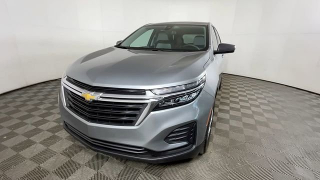 Used 2024 Chevrolet Equinox LS w/ LS Convenience Package AWD/4WD image 11