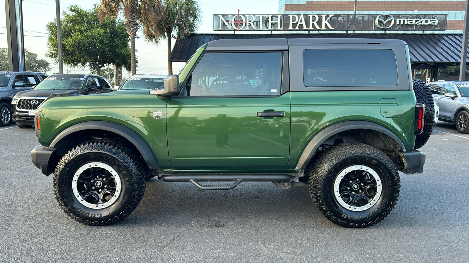 Used 2023 Ford Bronco Big Bend AWD/4WD image 4