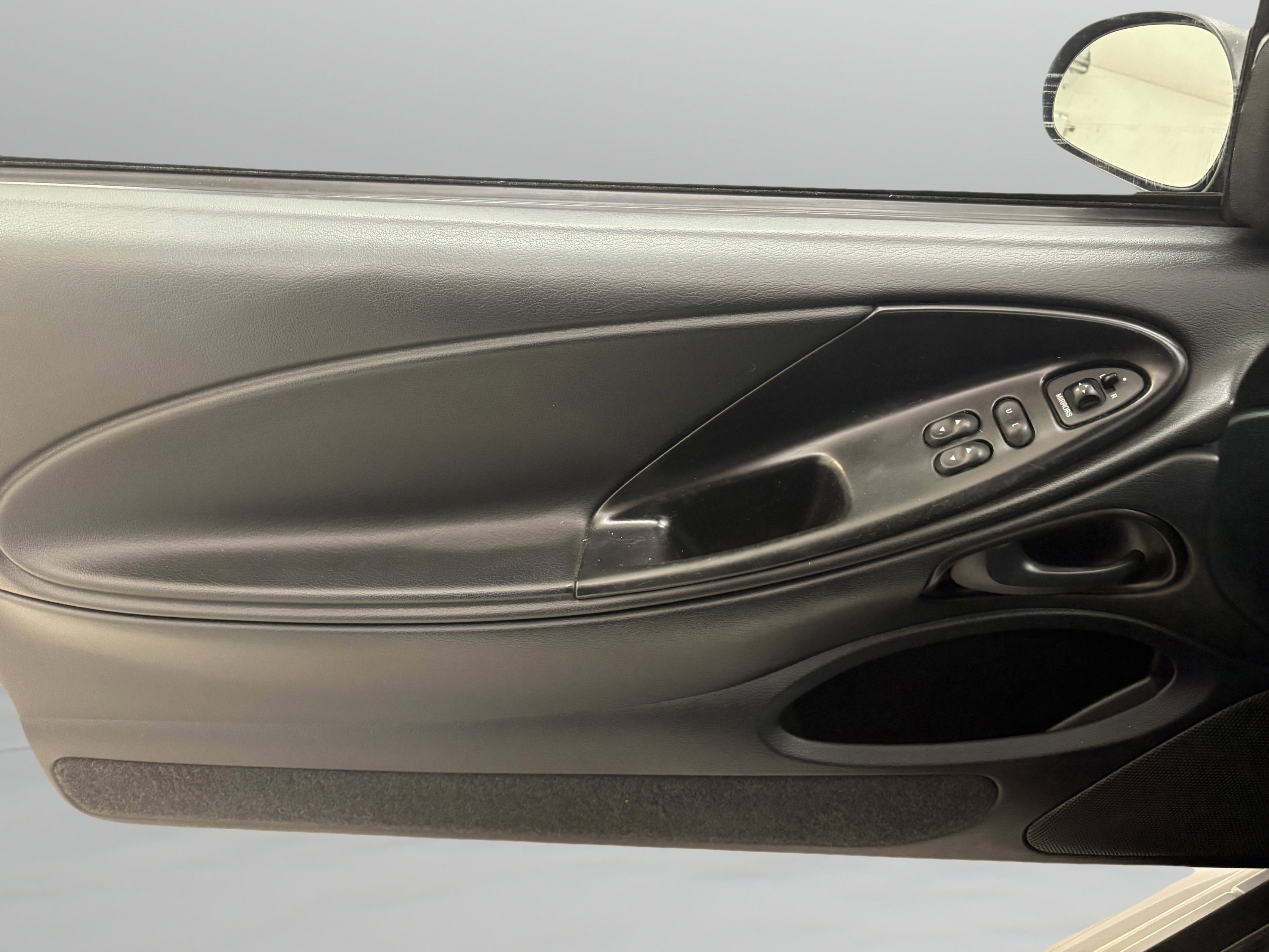 Used 1996 Ford Mustang Cobra RWD image 22