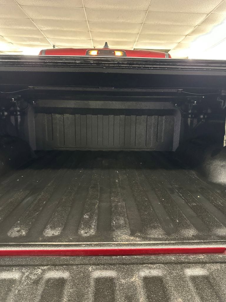 Used 2024 RAM 1500 Big Horn AWD/4WD image 32