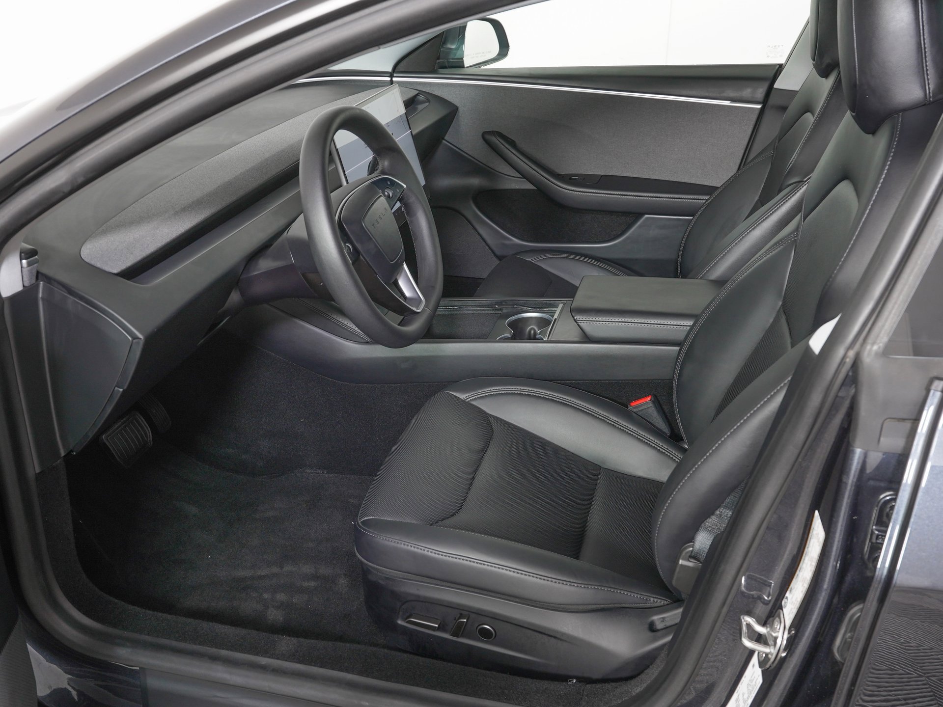 Used 2024 Tesla Model 3 Long Range image 15