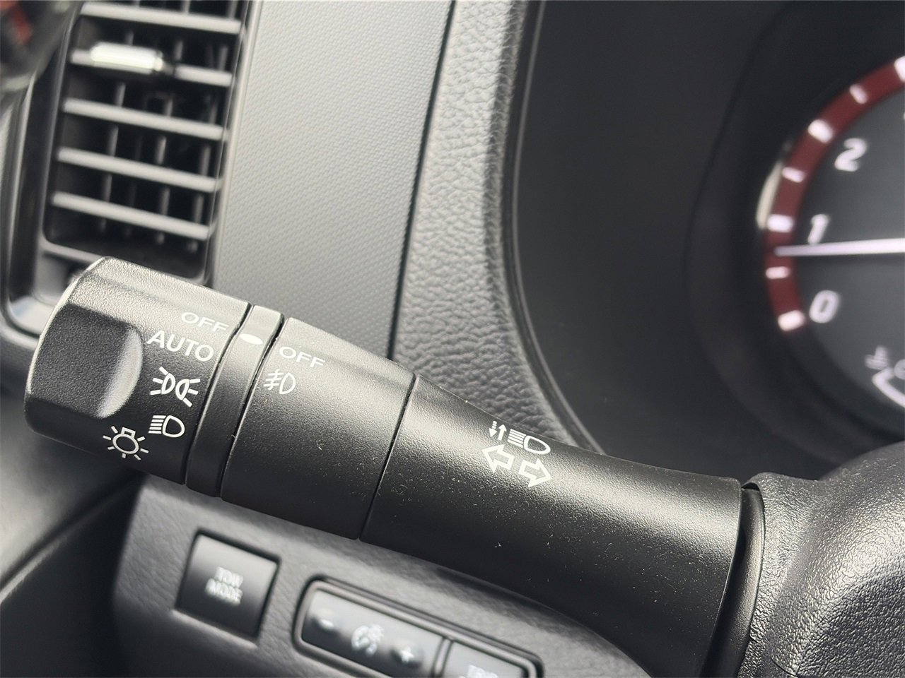 Certified 2024 Nissan Frontier Pro-X w/ Pro Premium Package image 20