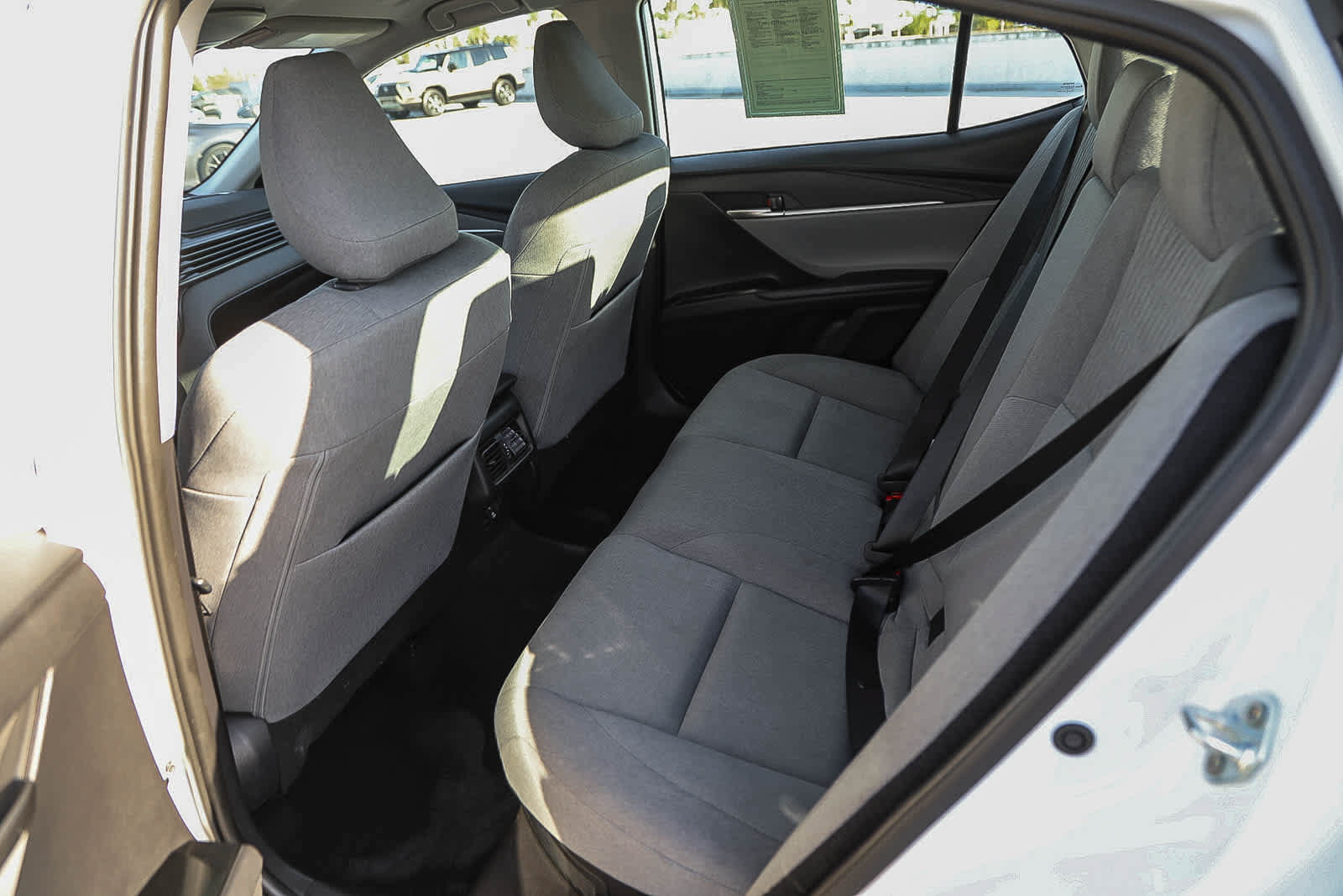 Used 2025 Toyota Camry LE w/ Convenience Package FWD image 18