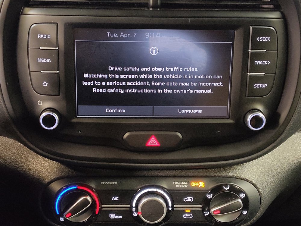 Used 2025 Kia Soul LX image 25