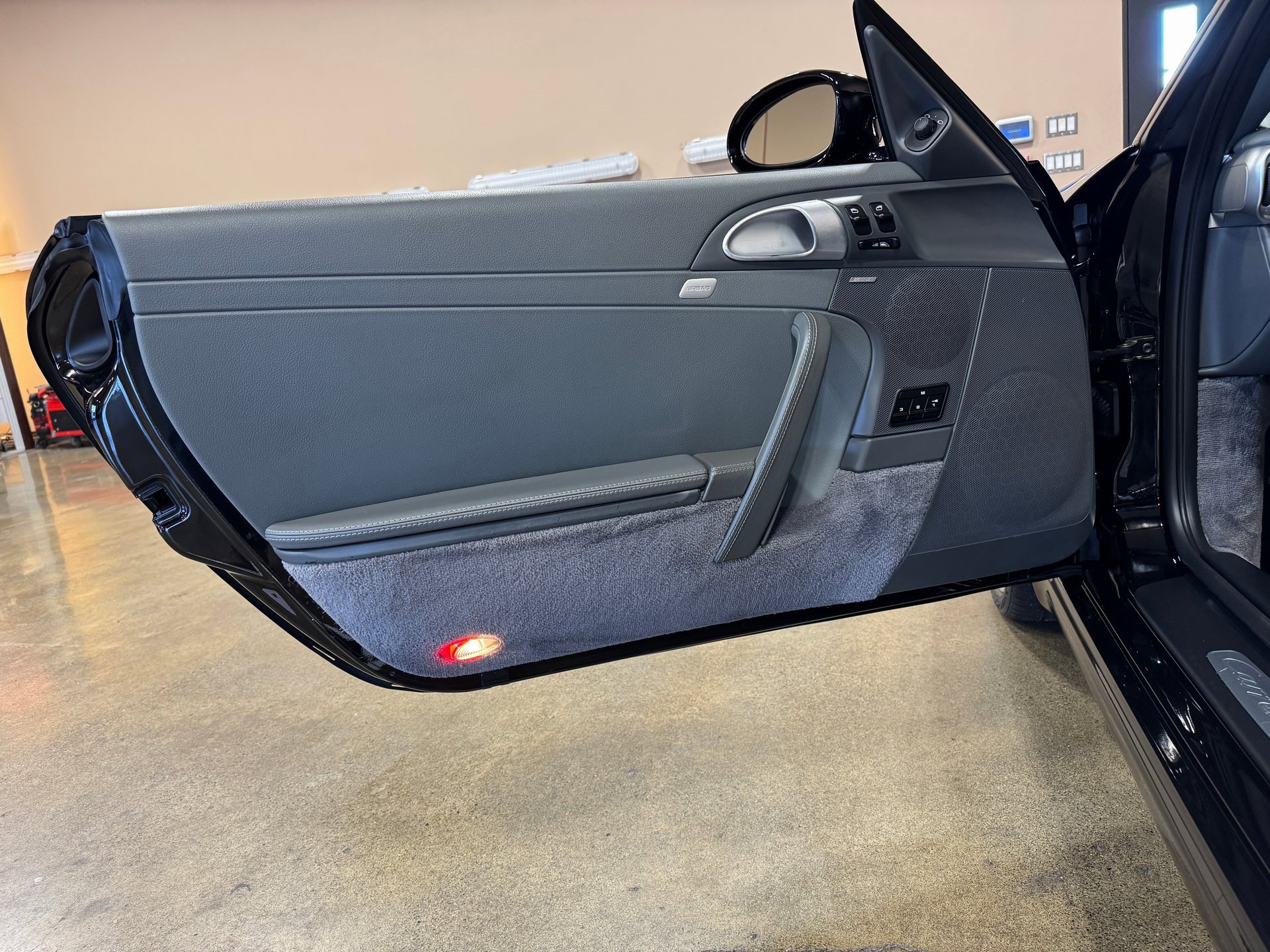 Used 2006 Porsche 911 Carrera S image 52