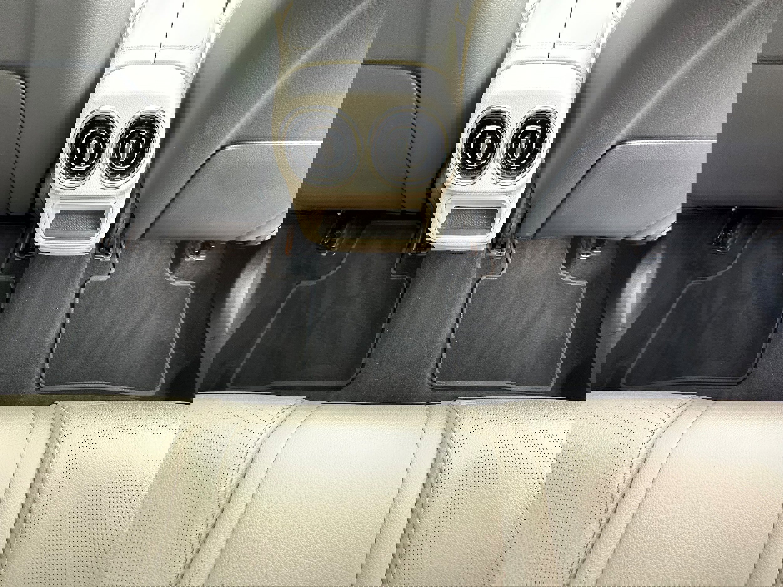 Used 2023 Mercedes-Benz GLC 300 4MATIC image 20