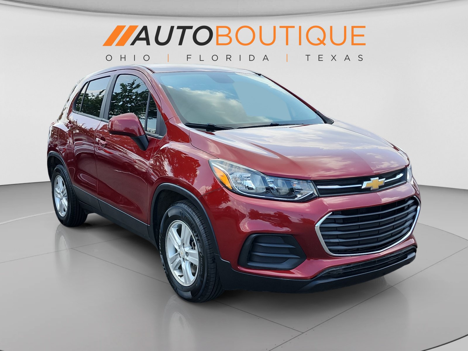Used 2021 Chevrolet Trax LS w/ Tint and Cruise Package FWD image 7