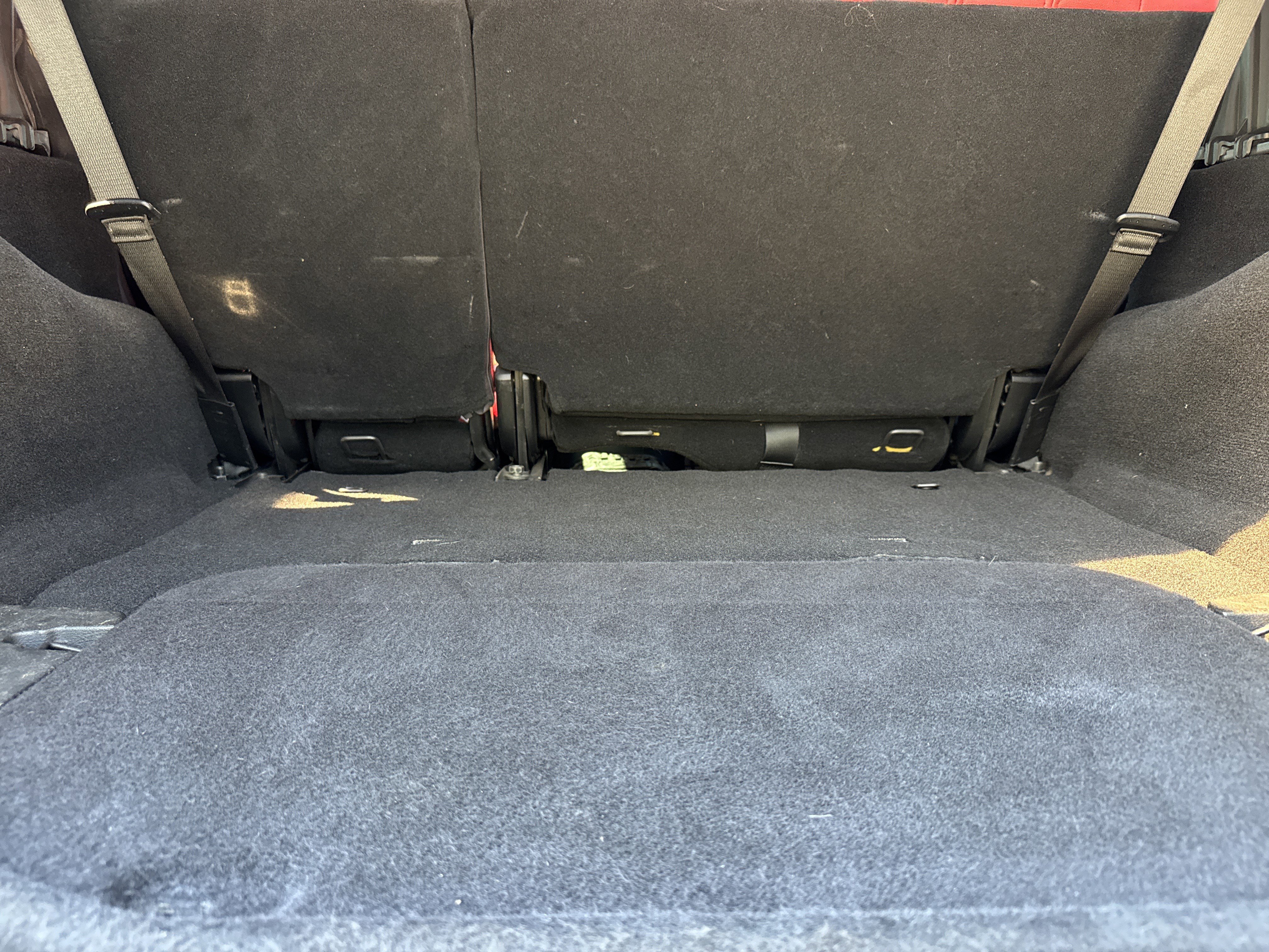 Used 2018 Jeep Wrangler Unlimited Sport w/ Connectivity Group image 27