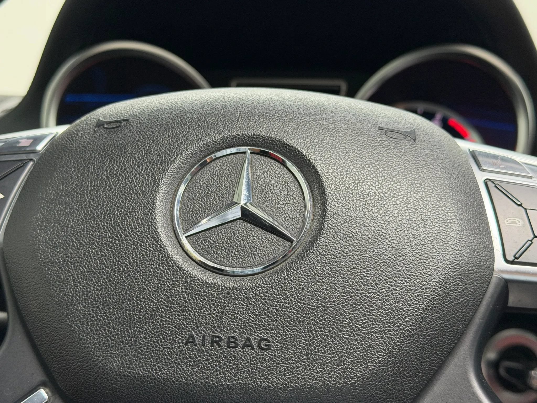 Used 2014 Mercedes-Benz G 63 AMG 4MATIC image 20