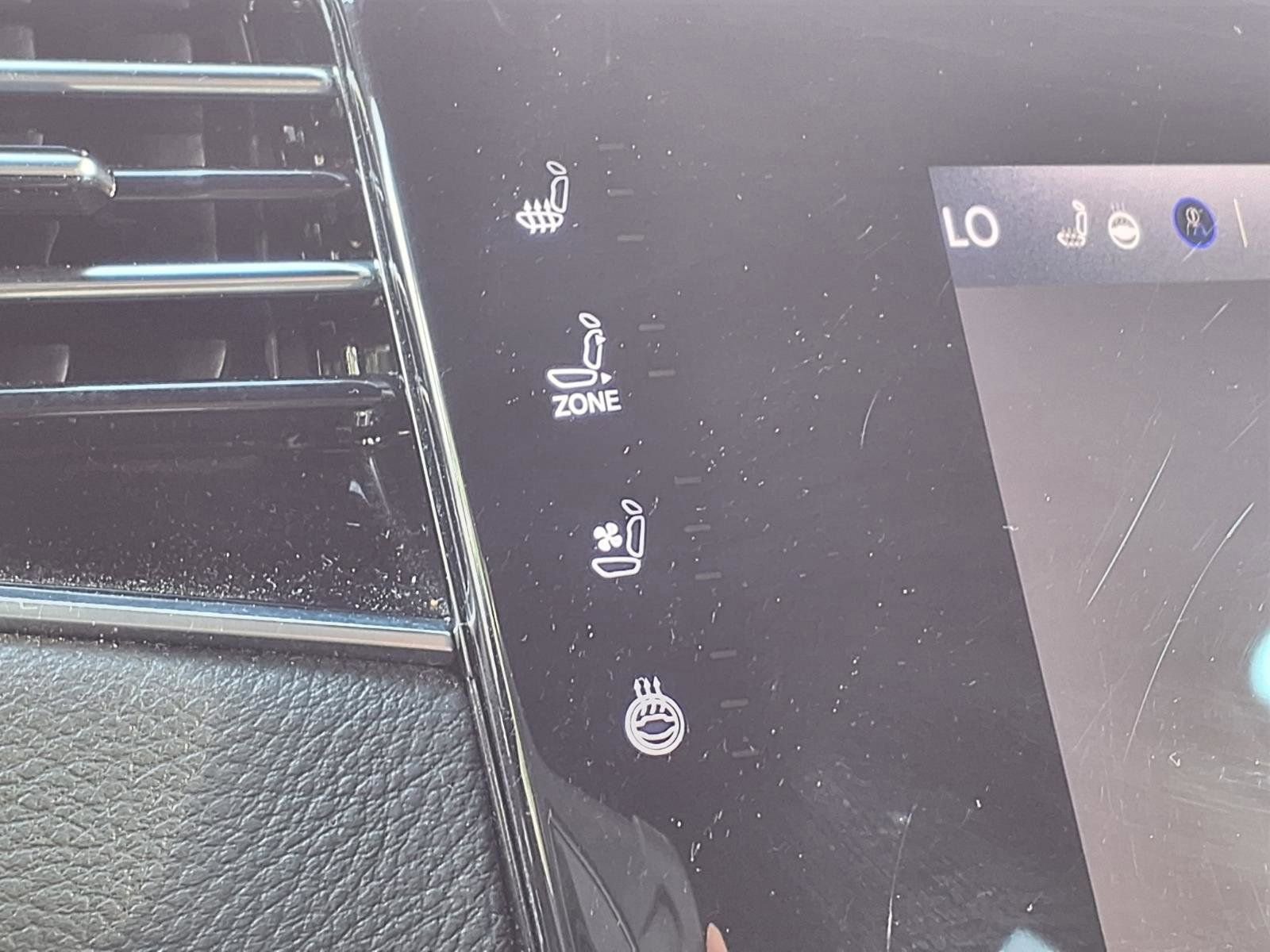 Used 2024 Jeep Wagoneer L Series III w/ Flexible Seating Group AWD/4WD image 13