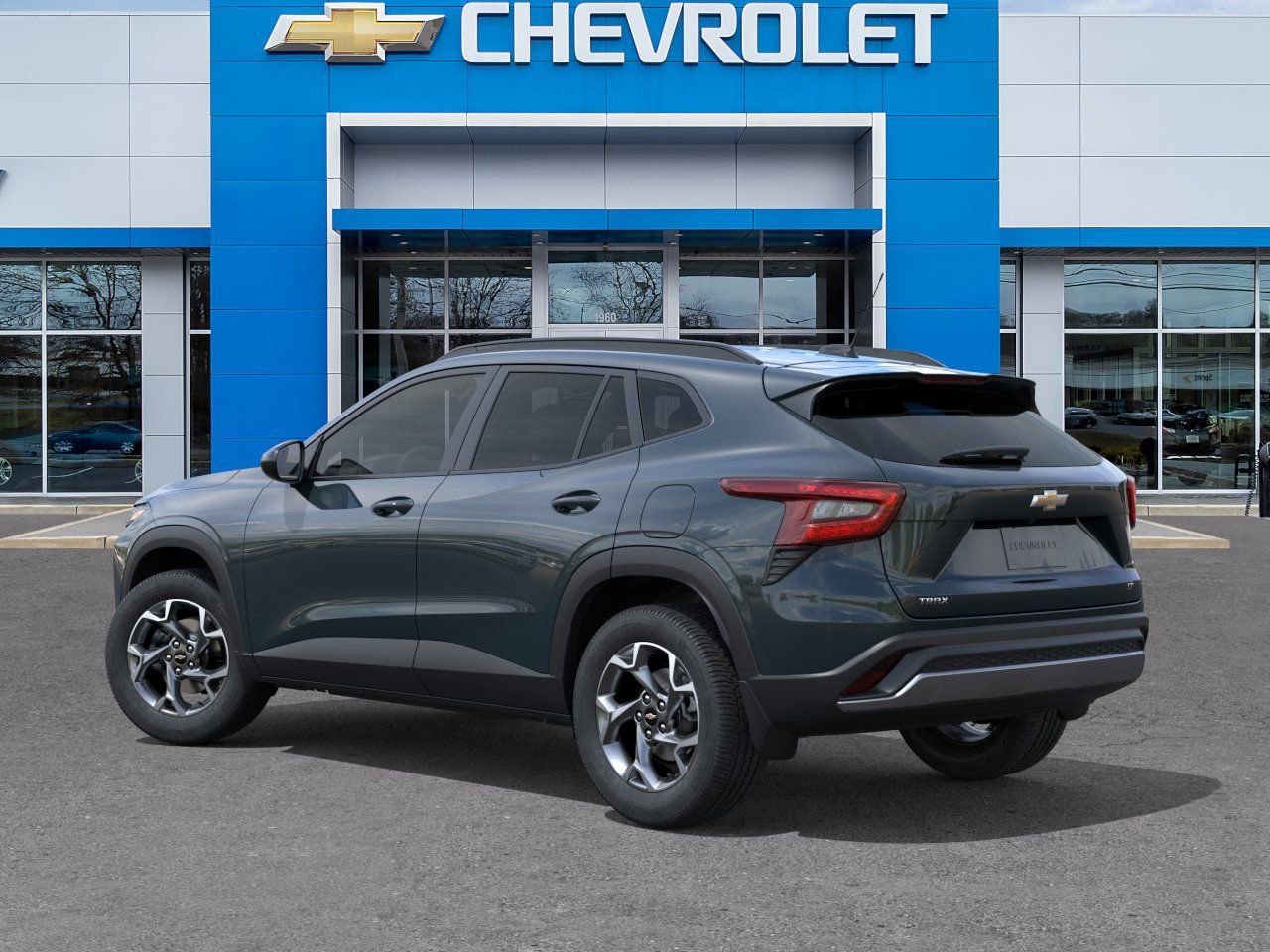 New 2025 Chevrolet Trax LT w/ Driver Confidence Package FWD image 3