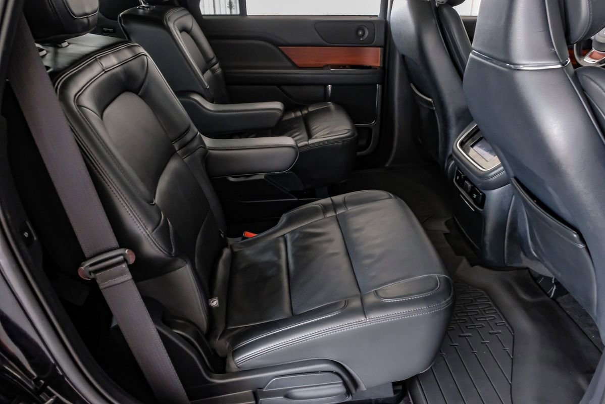 Used 2024 Lincoln Navigator Reserve AWD/4WD image 35
