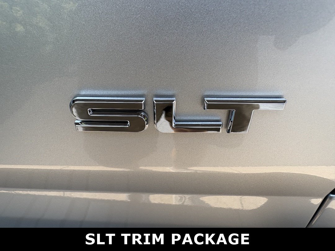 Used 2015 GMC Canyon SLT AWD/4WD image 13