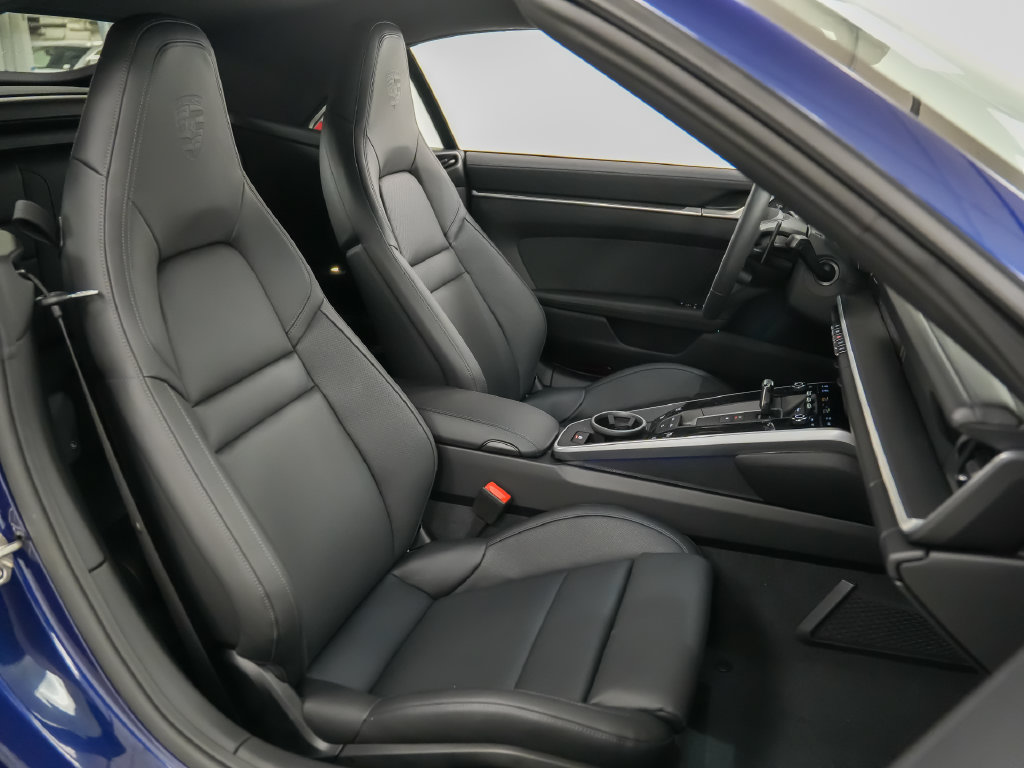 Certified 2026 Porsche 911 Carrera RWD image 17