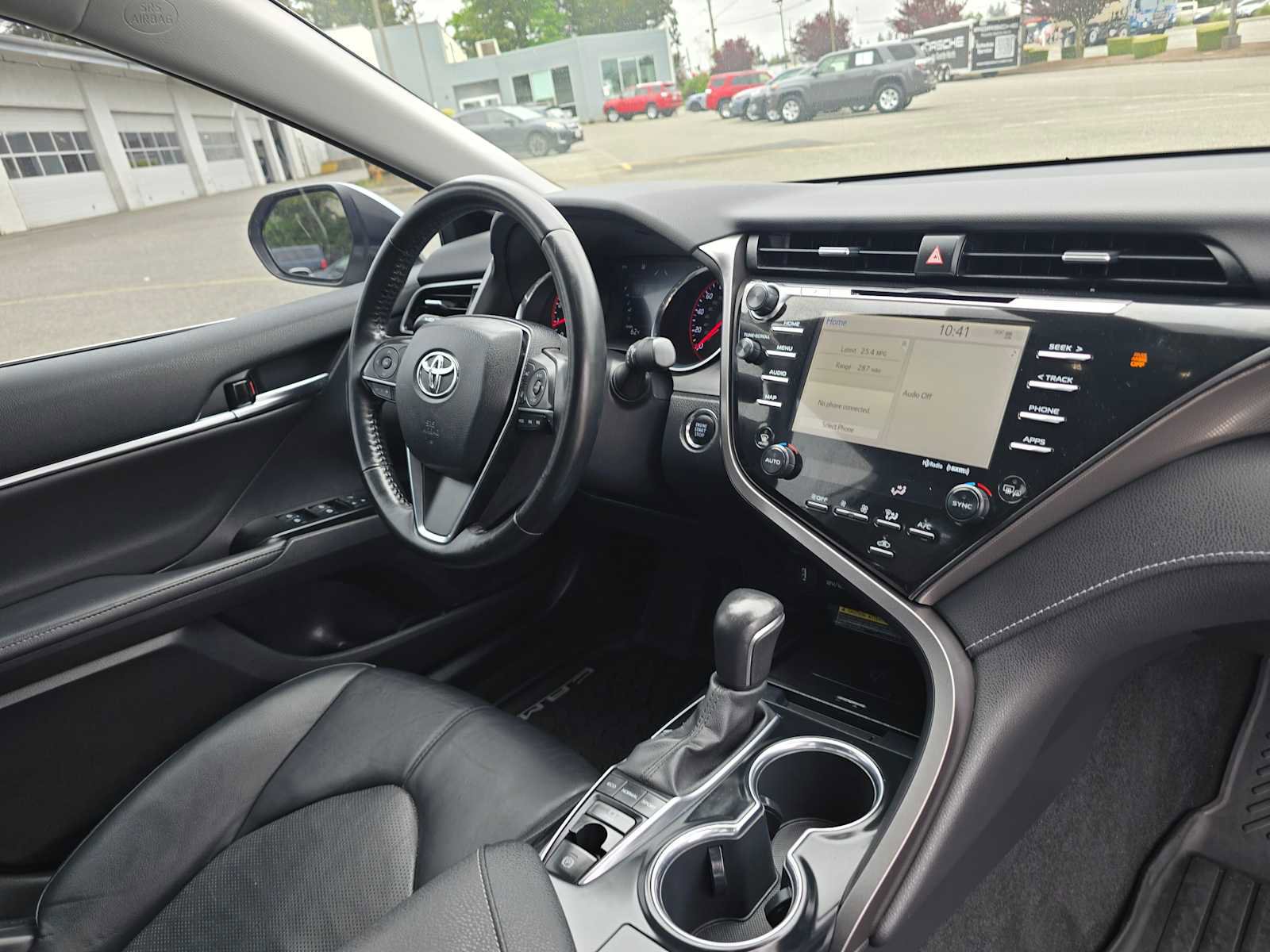Certified 2020 Toyota Camry XSE FWD image 10