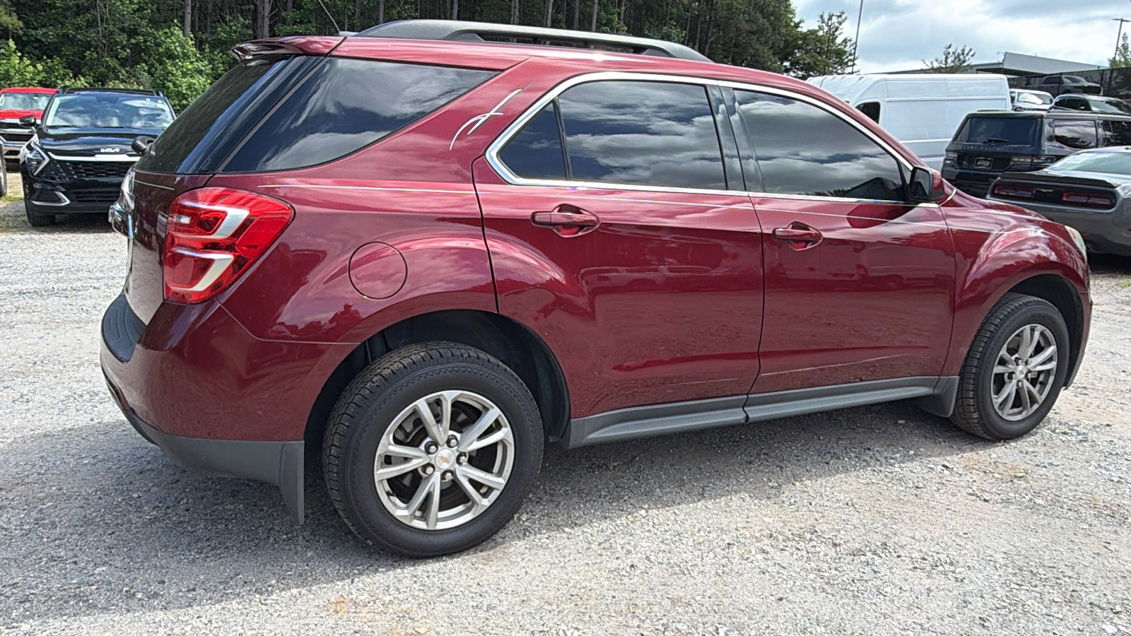 Used 2017 Chevrolet Equinox LT w/ Convenience Package FWD image 8