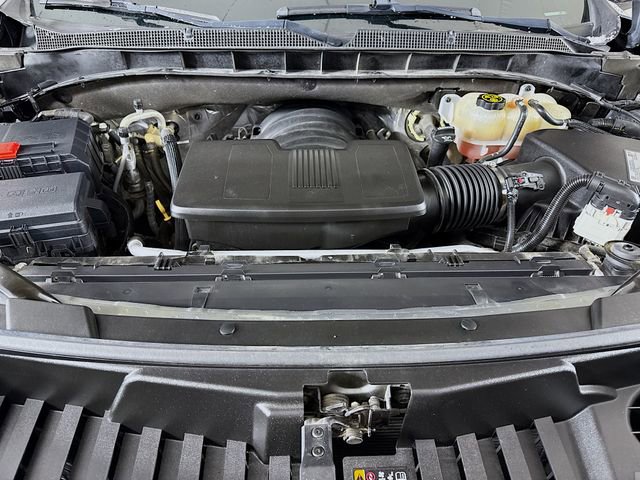 Used 2021 Chevrolet Suburban Z71 w/ Luxury Package image 35