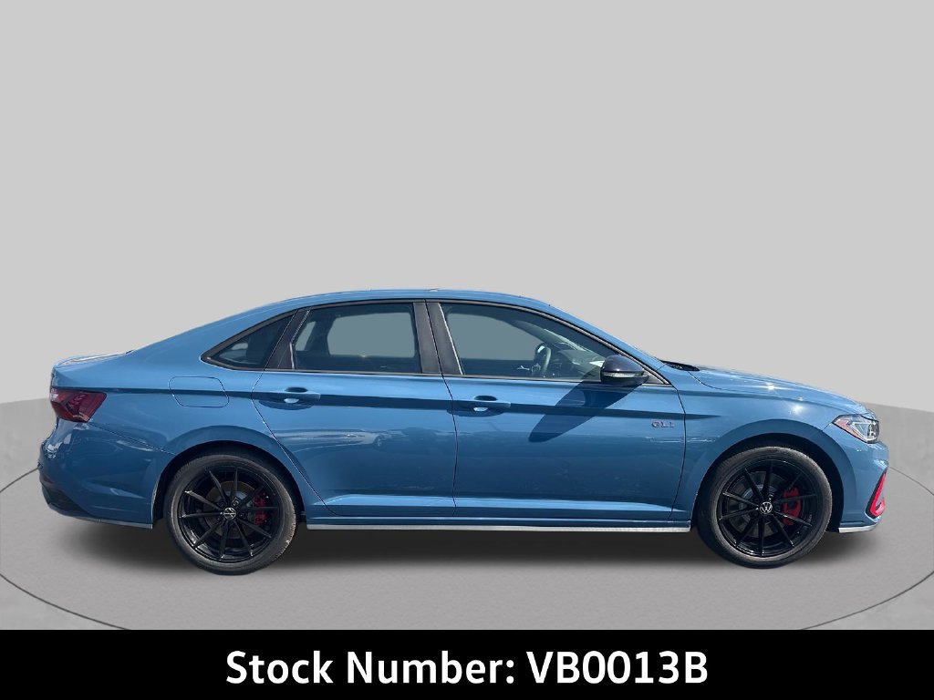 New 2027 Volkswagen Jetta GLI Autobahn FWD image 6