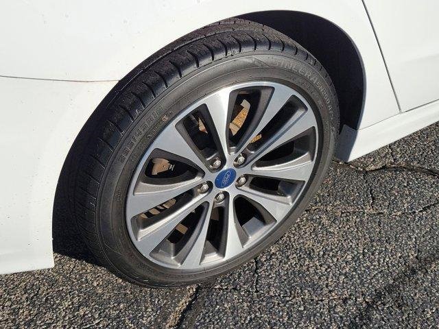 Used 2020 Ford Fusion SE image 5