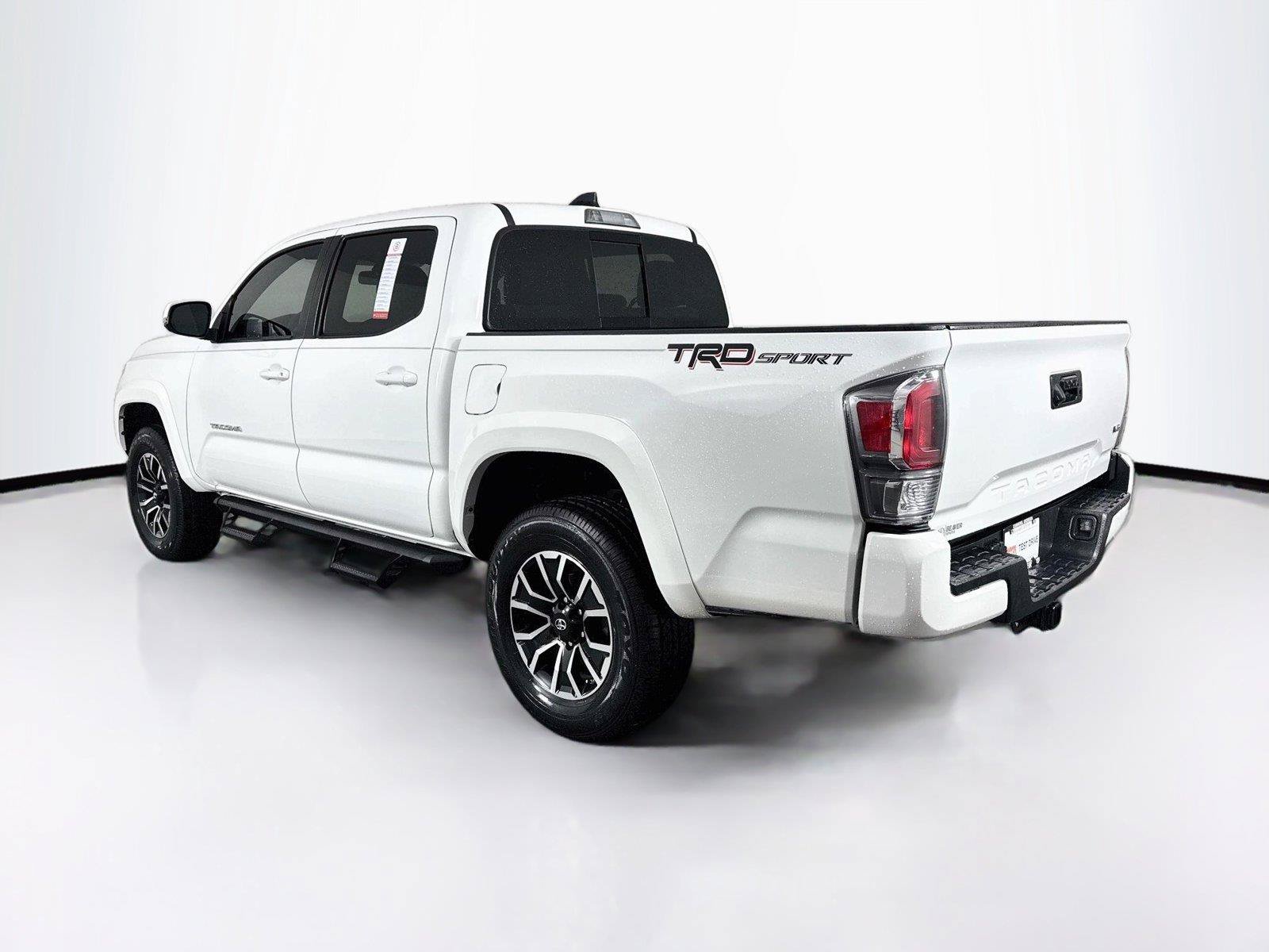 Certified 2020 Toyota Tacoma TRD Sport RWD image 11