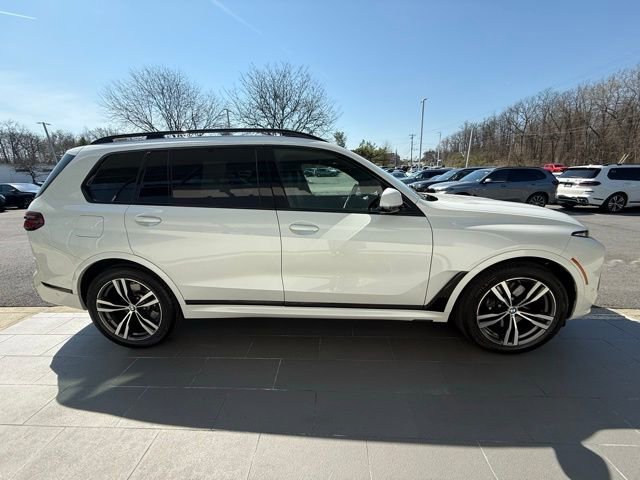 Certified 2024 BMW X7 xDrive40i w/ Executive Package AWD/4WD image 5