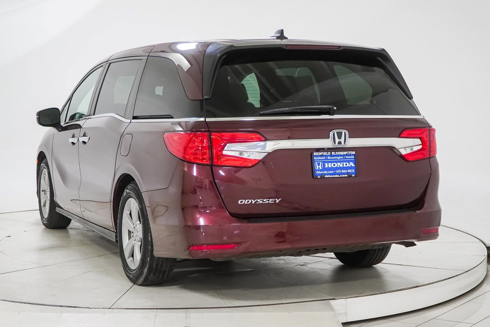 Used 2019 Honda Odyssey EX-L image 8