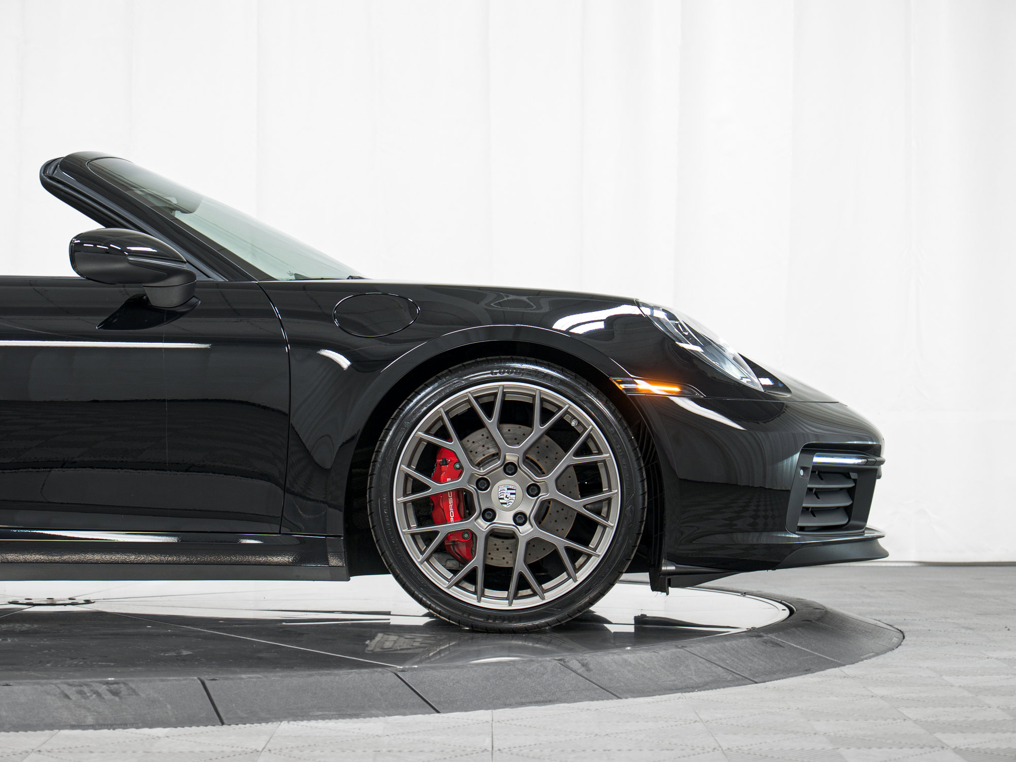 Certified 2020 Porsche 911 Carrera S image 11