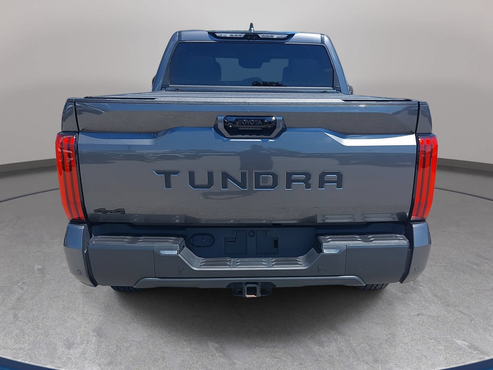 Used 2025 Toyota Tundra Limited w/ TRD Off-Road Package AWD/4WD image 6