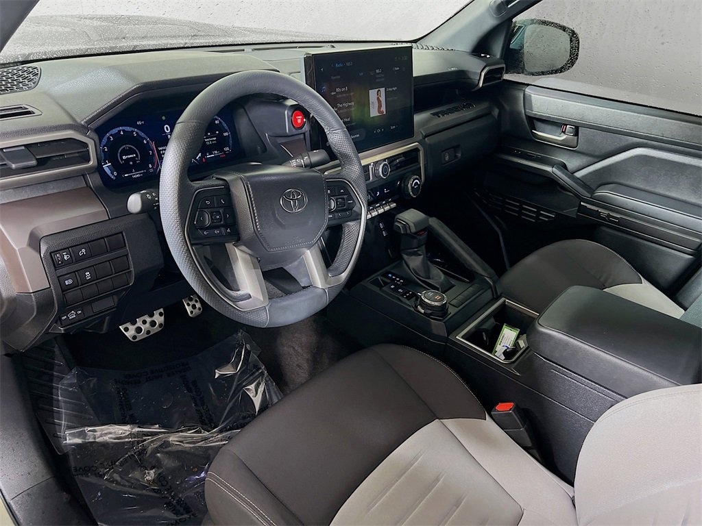 Used 2024 Toyota Tacoma TRD Sport image 10