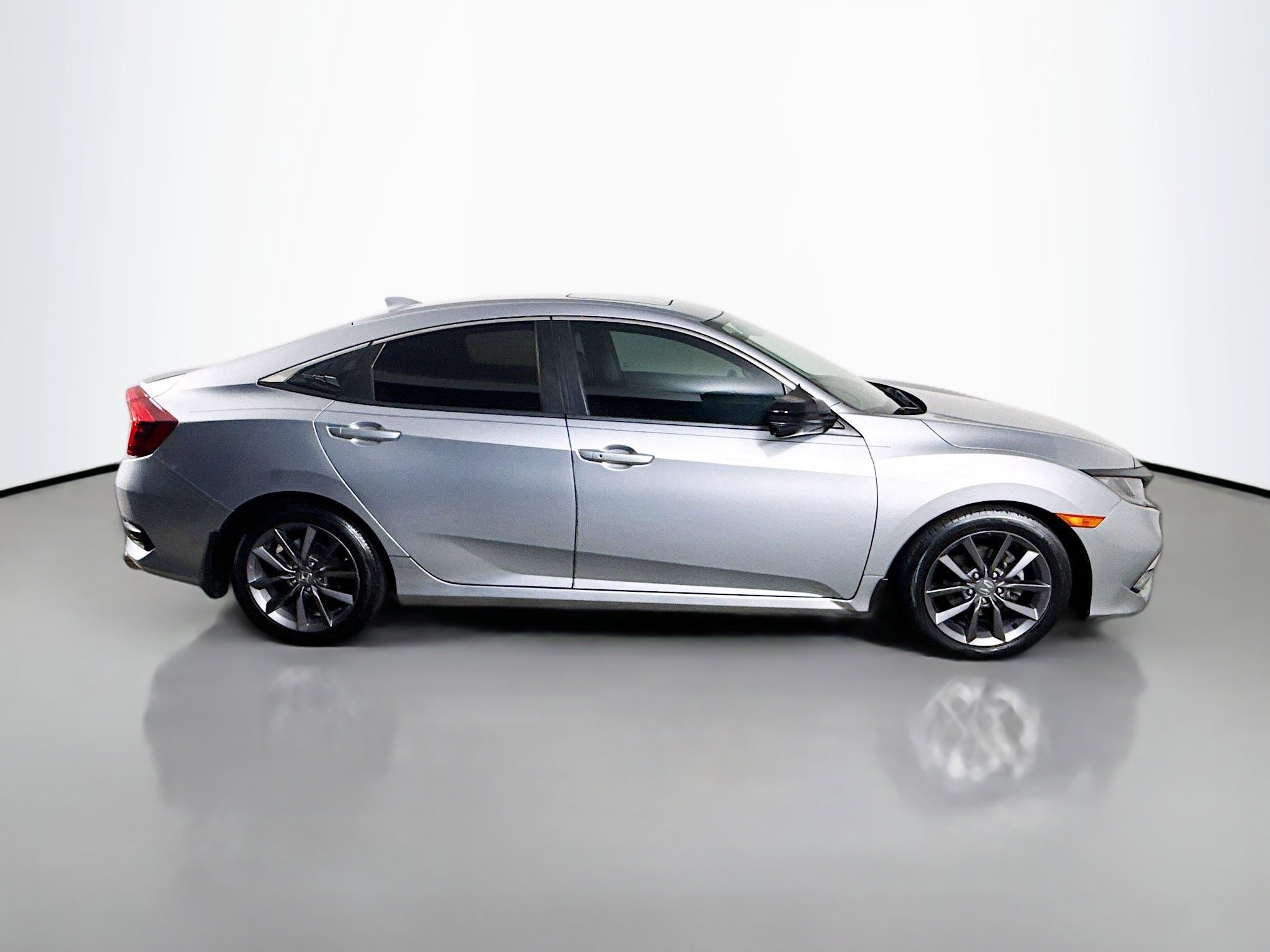 Used 2019 Honda Civic EX-L image 11