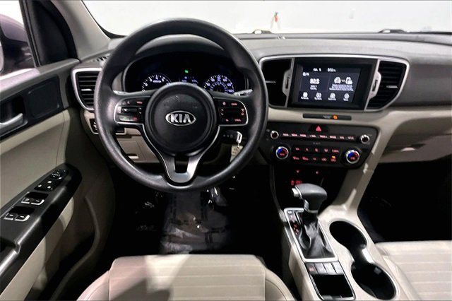 Used 2018 Kia Sportage LX w/ LX Popular Package image 8