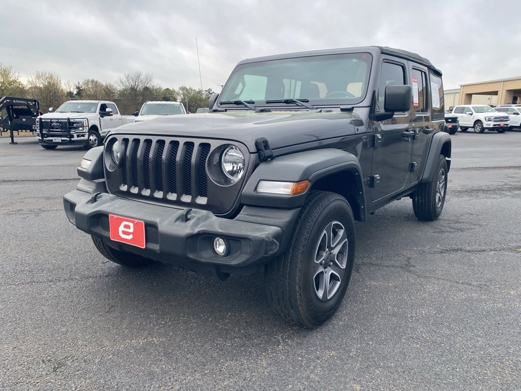 Used 2022 Jeep Wrangler Unlimited Sport image 3