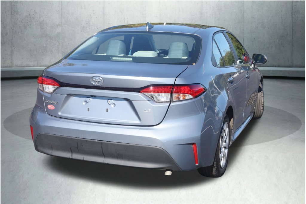 Used 2024 Toyota Corolla LE FWD image 19