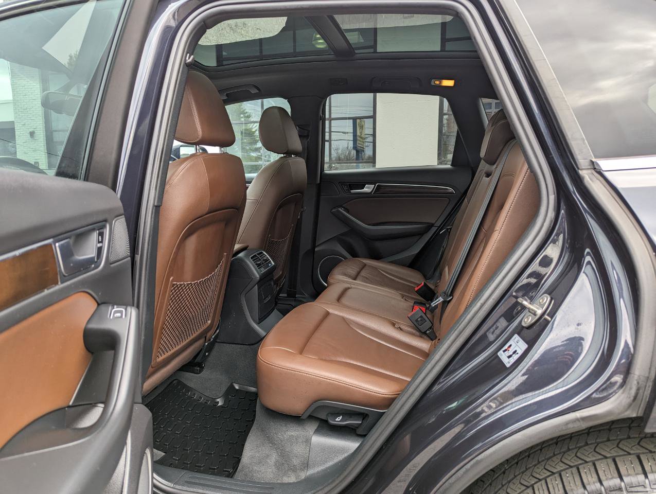 Used 2016 Audi Q5 2.0T Premium Plus w/ Technology Package image 39